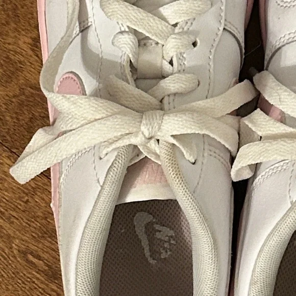 Nike Air Force 1 Low White Pink Foam Sneakers, US 5 Youth / EUR 37.5 - Picture 7 of 10